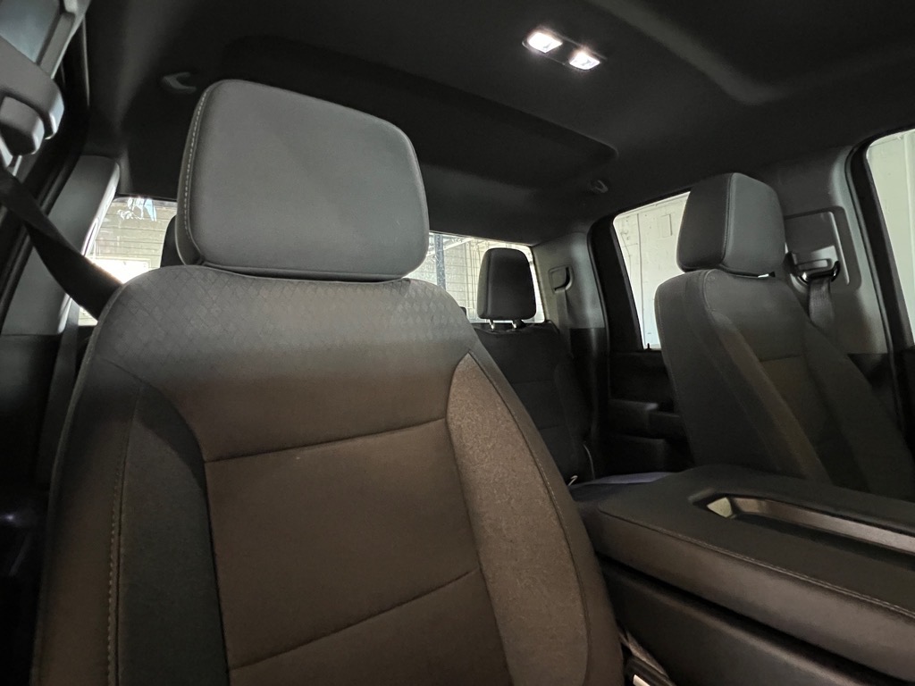 2024 Chevrolet Silverado 2500HD Custom photo 19