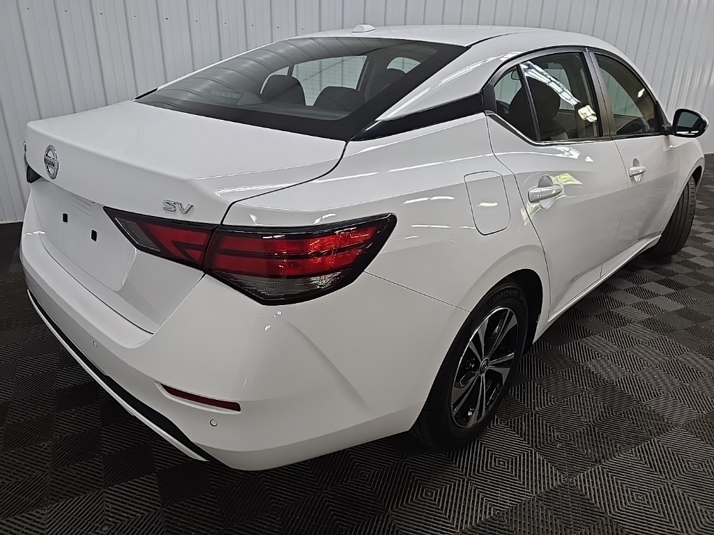2023 Nissan Sentra SV photo 9