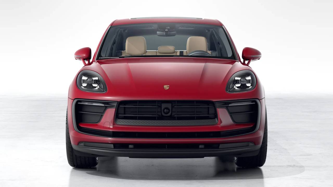 2026 Porsche Macan T photo 9