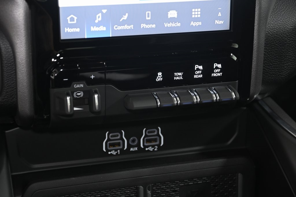 2025 Ram 2500 Laramie photo 15