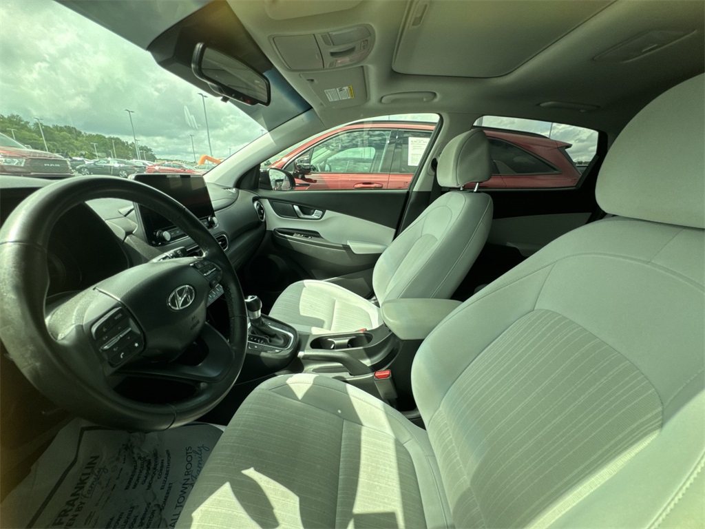 2023 Hyundai Kona SEL photo 11