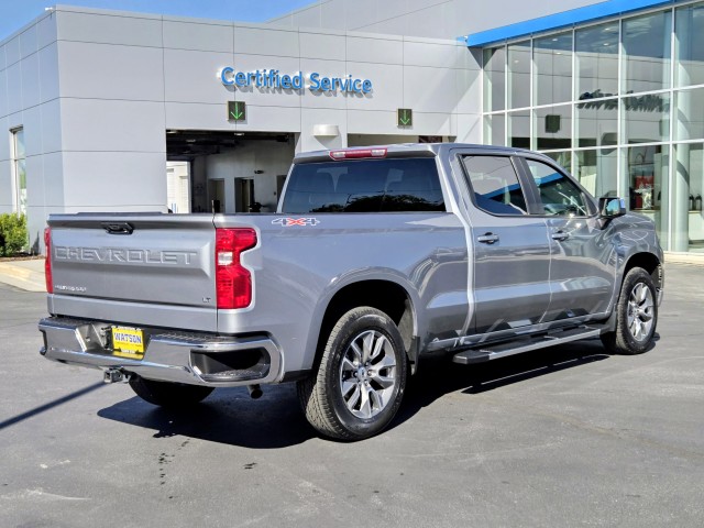 2023 Chevrolet Silverado 1500 LT photo 5