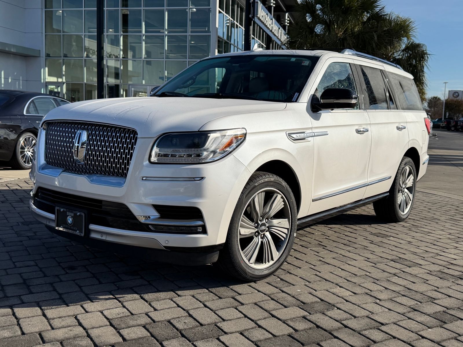 2018 Lincoln Navigator Select's photo