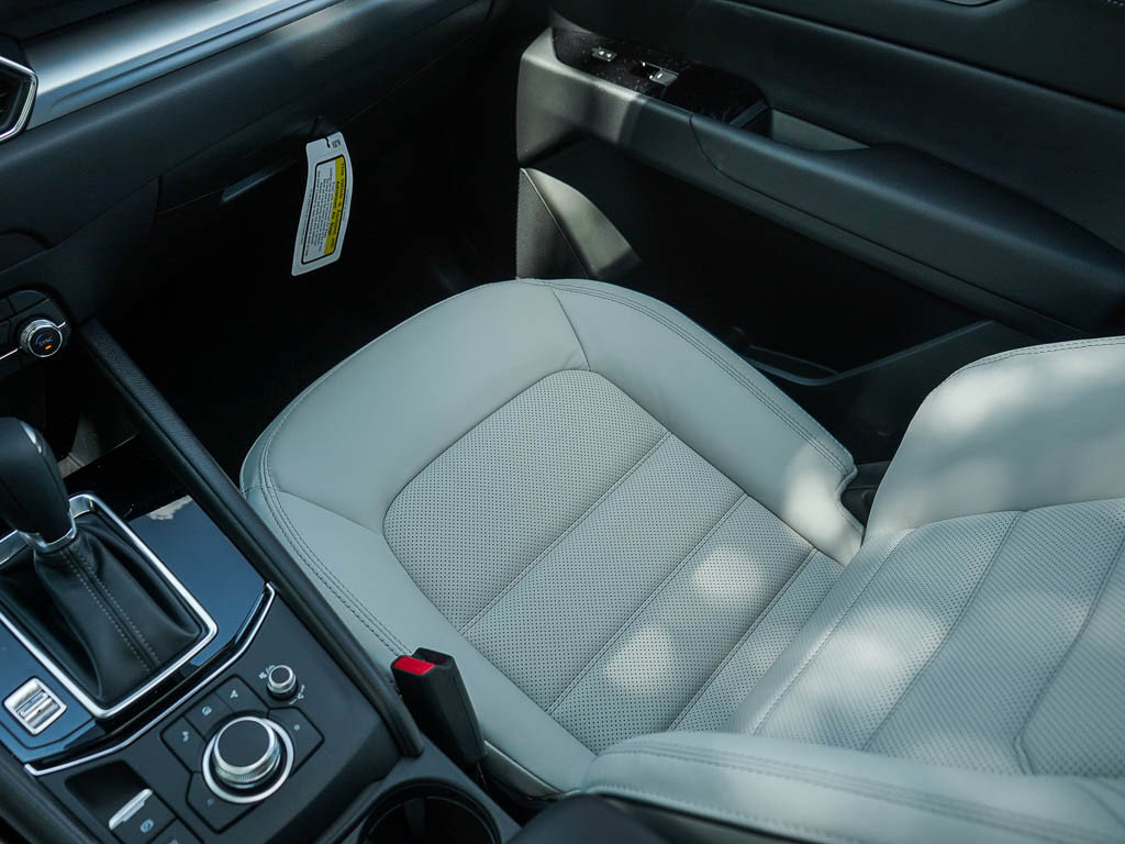 2025 Mazda CX-5 2.5 S Preferred photo 24