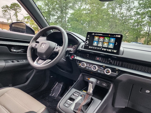 2024 Honda CR-V Hybrid Sport Touring photo 12