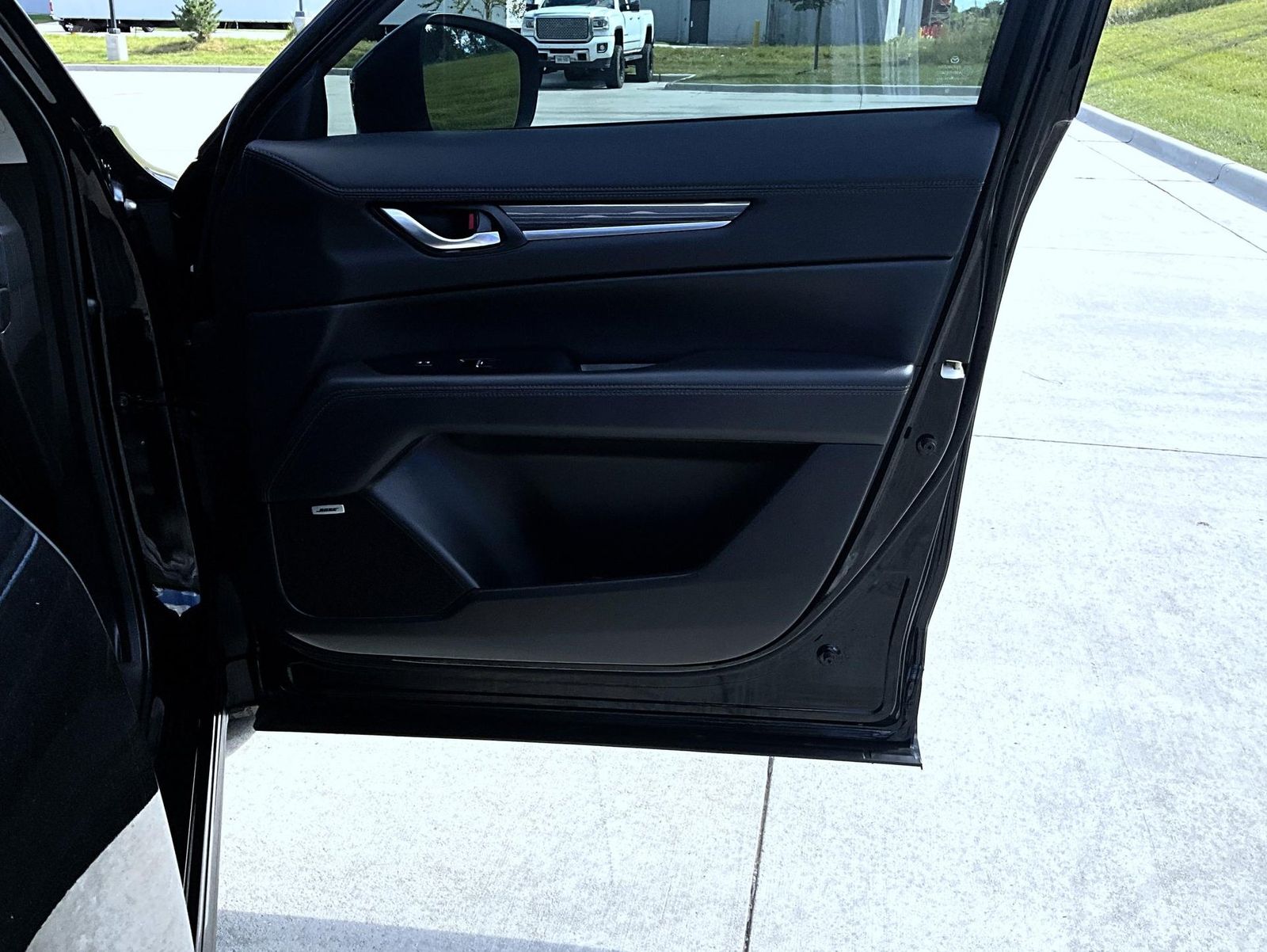 2019 Mazda CX-5 Grand Touring photo 17