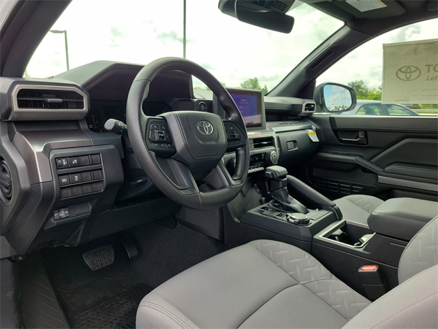2025 Toyota Tacoma SR5 Double Cab photo 17