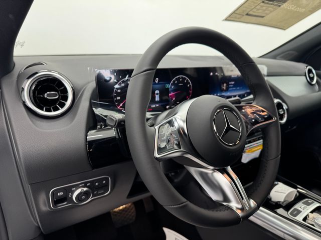 2026 Mercedes Benz GLA 250 photo 39