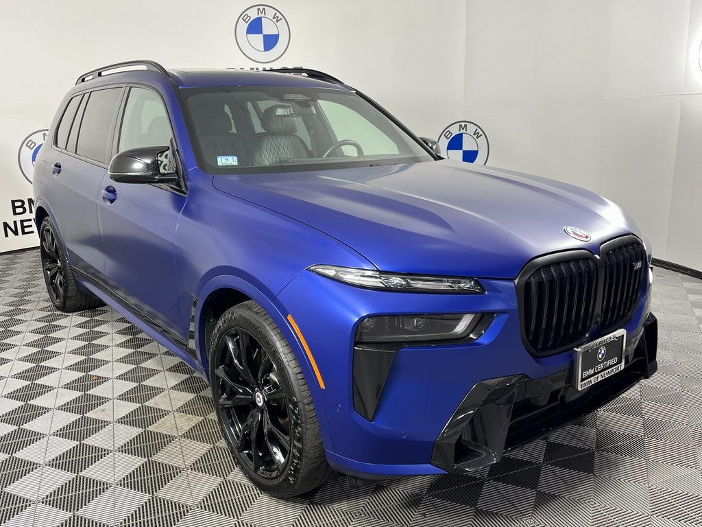 2024 BMW X7 M60i's photo