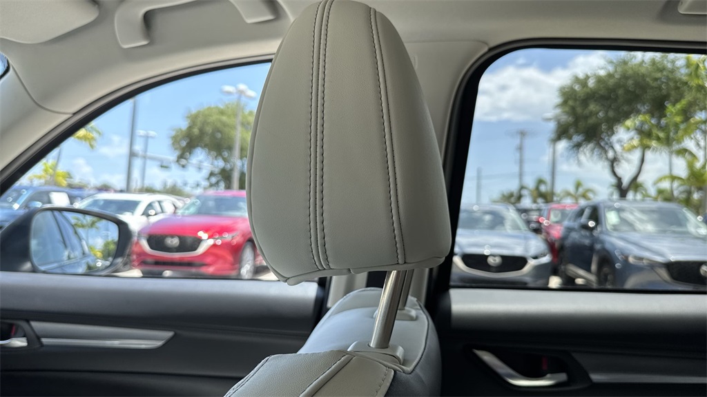 2024 Mazda CX-5 2.5 Premium Plus photo 14