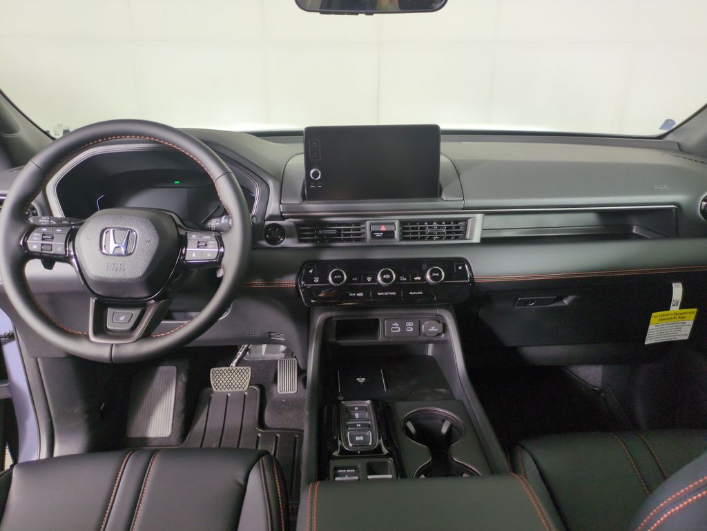 2025 Honda Pilot TrailSport photo 12