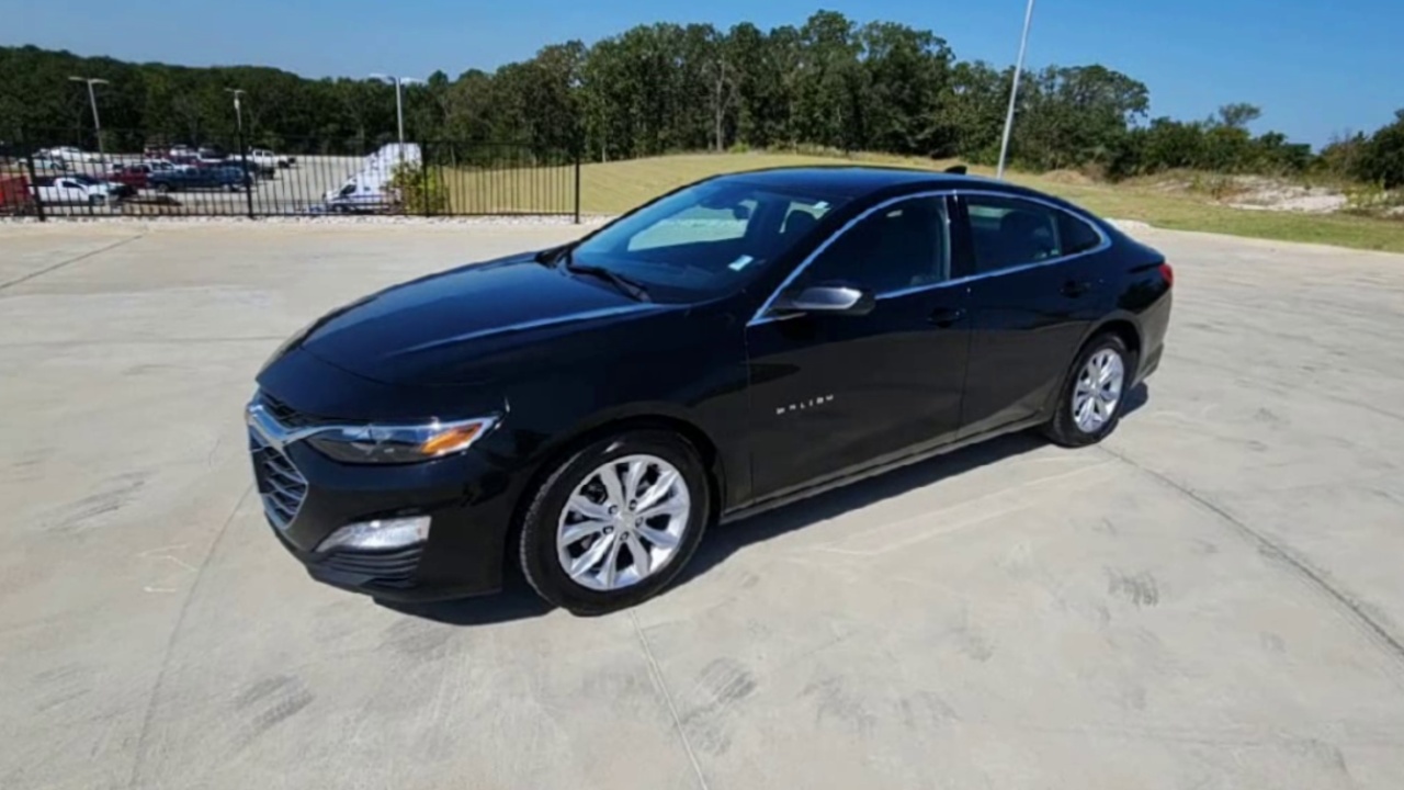 2023 Chevrolet Malibu 1LT photo 33