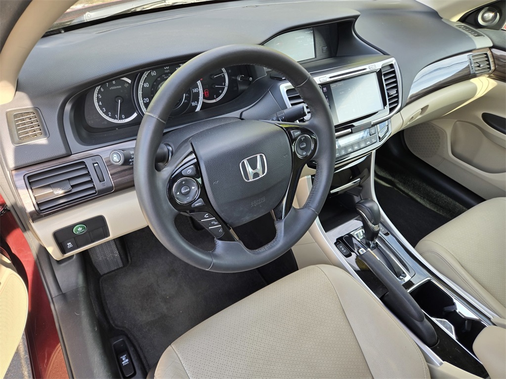 2016 Honda Accord EX-L photo 10