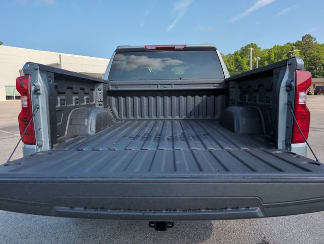 2025 Chevrolet Silverado 1500 Custom photo 27