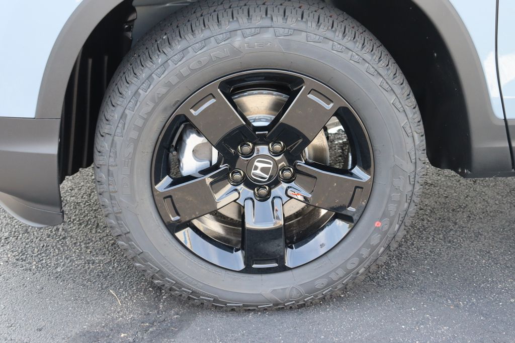 2025 Honda Ridgeline Black Edition photo 9