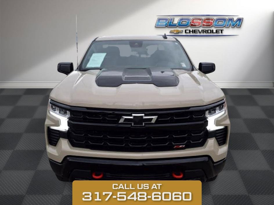 2022 Chevrolet Silverado 1500 LT Trail Boss photo 2