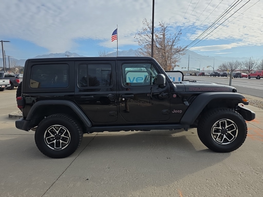 2024 Jeep Wrangler Rubicon photo 3