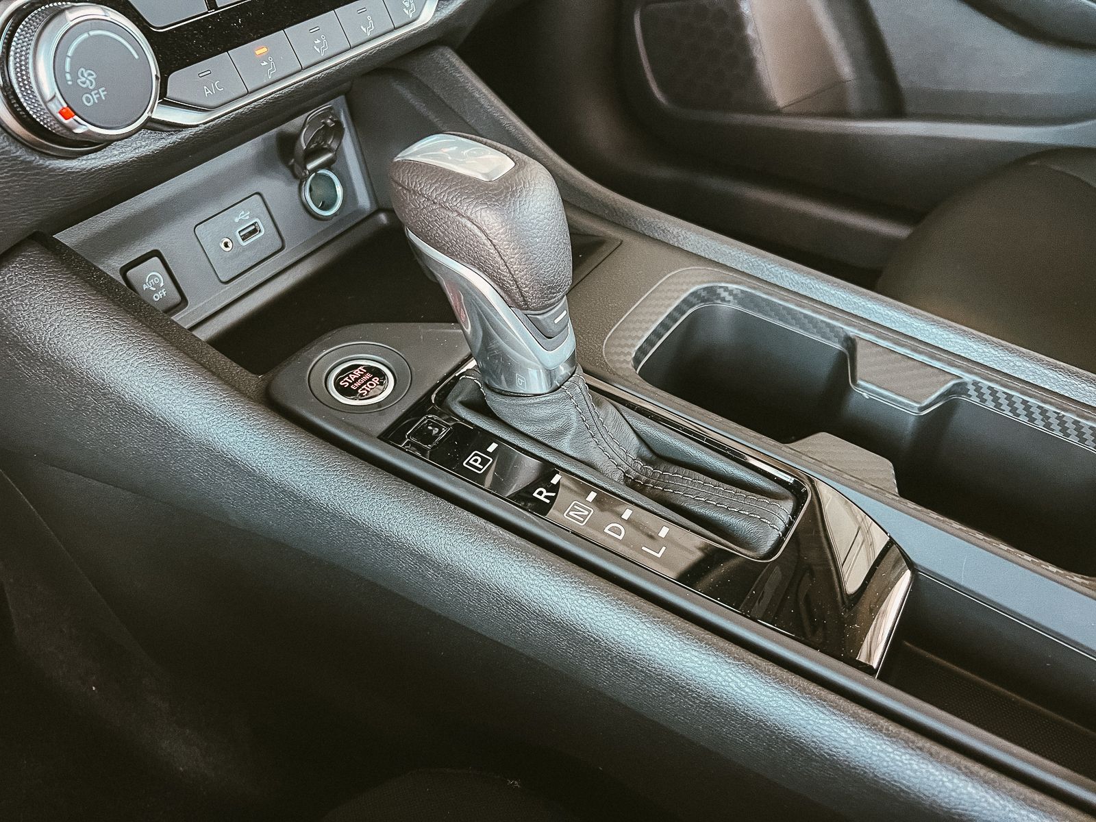 2025 Nissan Sentra S photo 14