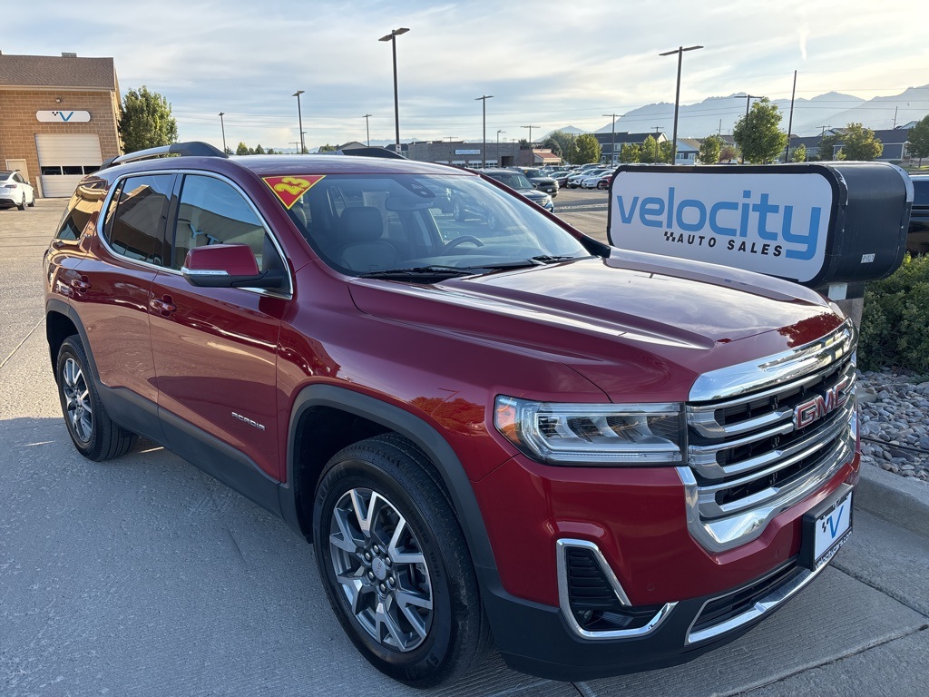 2023 GMC Acadia SLT's photo