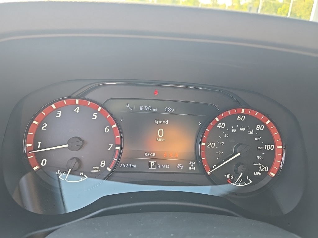 2025 Nissan Frontier PRO-4X photo 8