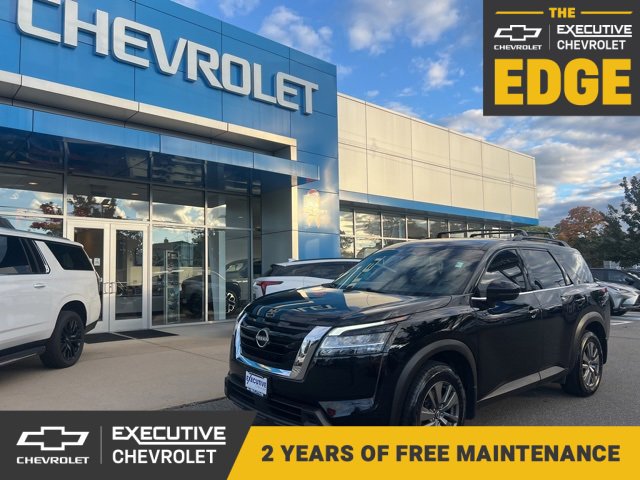 2022 Nissan Pathfinder SV's photo