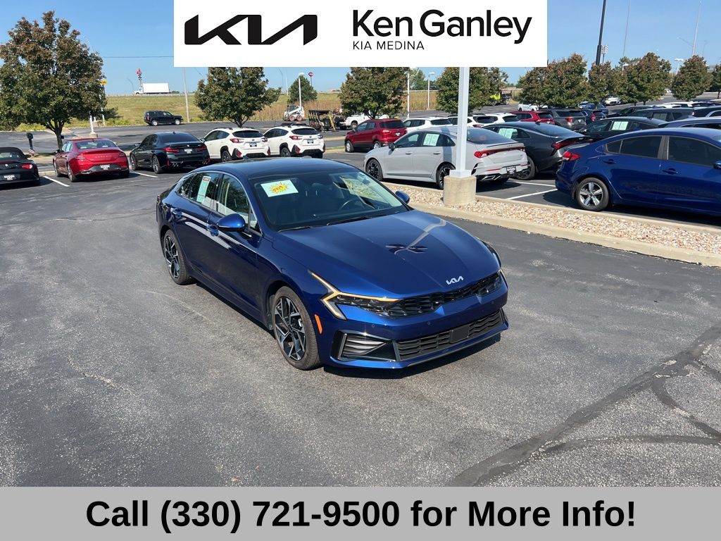 2025 Kia K5 EX photo 7