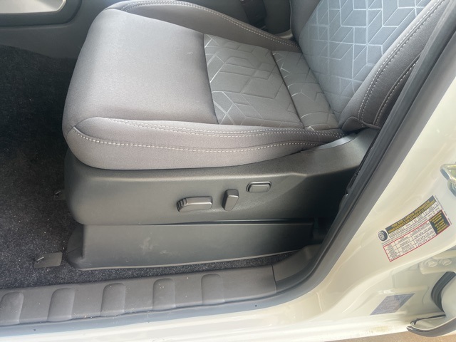 2025 Nissan Frontier Crew Cab SV photo 7