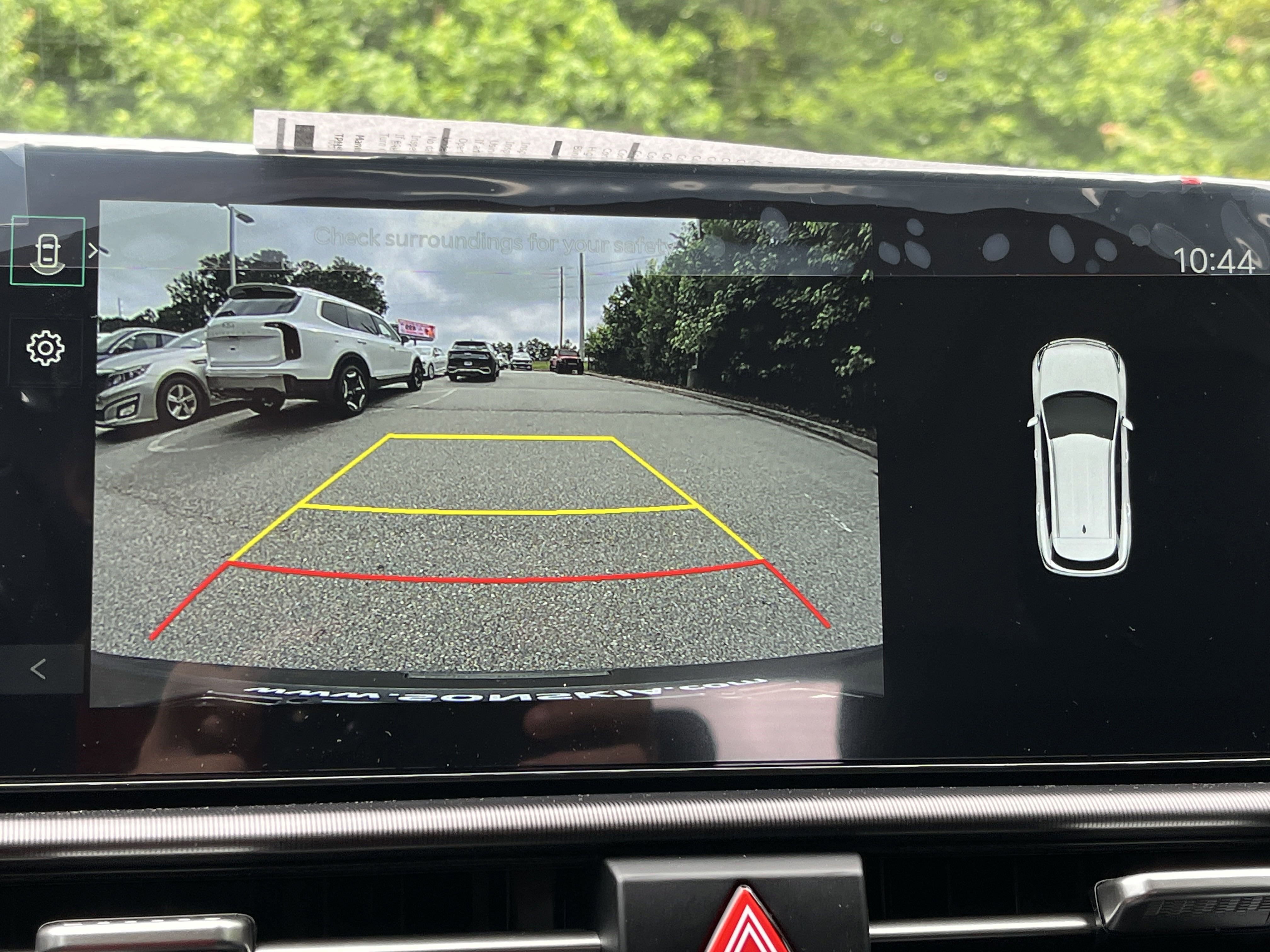 2026 Kia Sportage EX photo 2