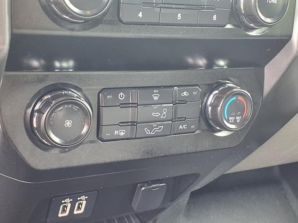 2020 Ford F-150 XLT photo 9