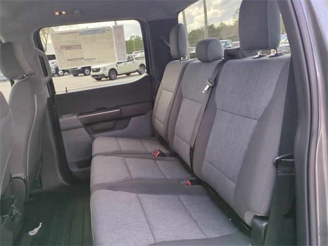 2025 Ford F-150 XL photo 13