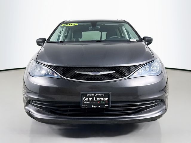 Used 2017 Chrysler Pacifica Touring with VIN 2C4RC1DG7HR675731 for sale in Peoria, IL