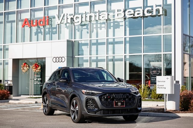 2025 Audi New SQ5 Premium Plus's photo