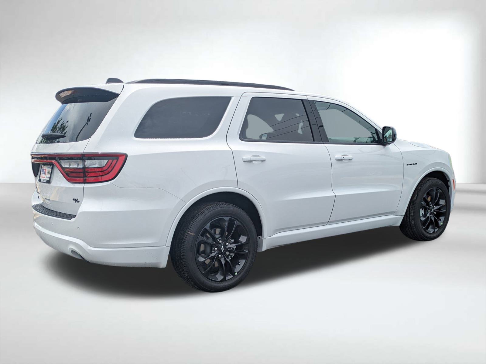 2025 Dodge Durango R/T photo 3