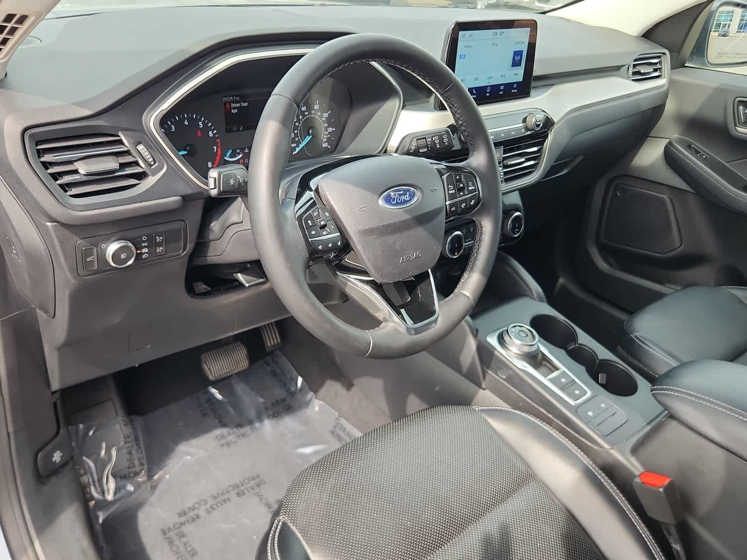 2022 Ford Escape SEL photo 11