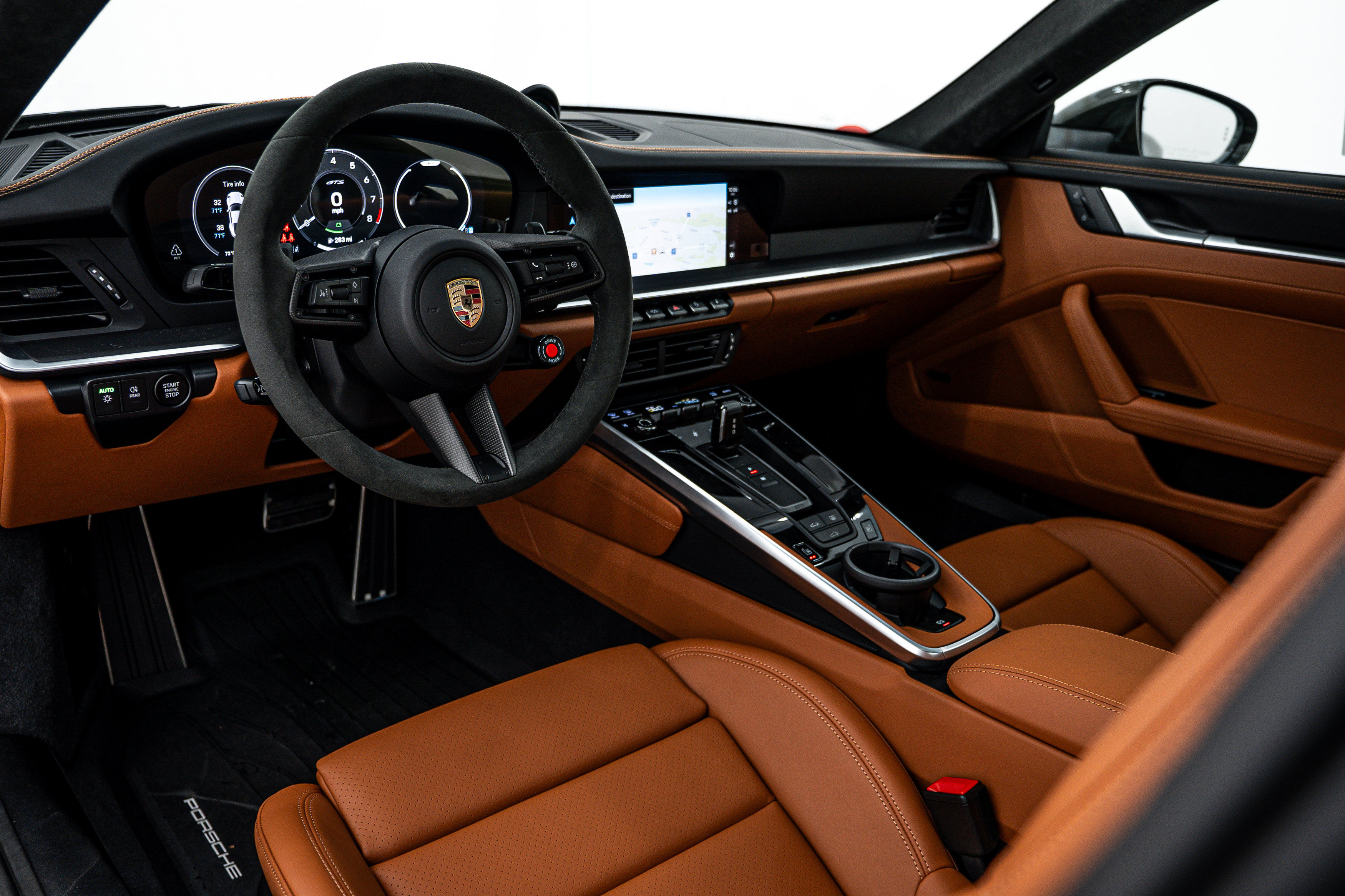 2026 Porsche 911 4 GTS photo 4