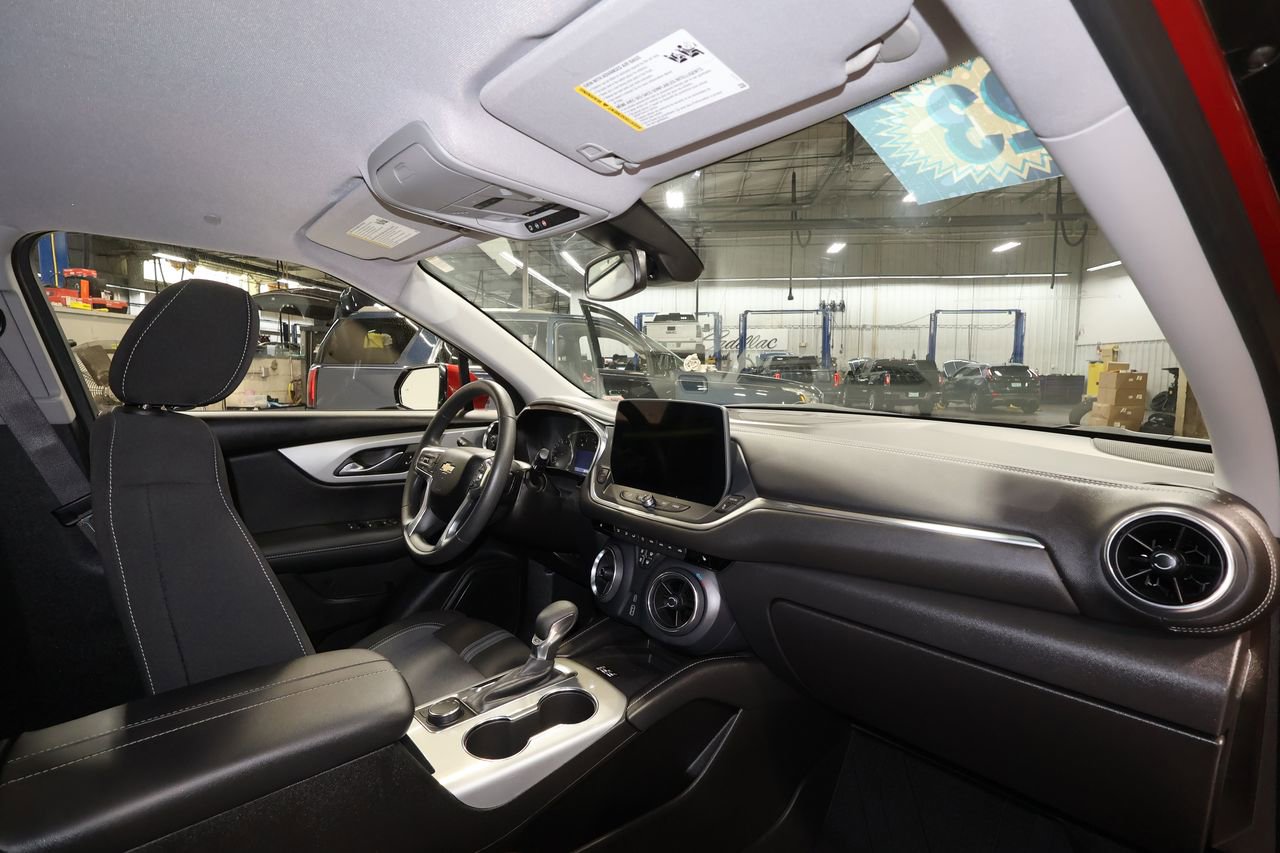 2023 Chevrolet Blazer 2LT photo 27