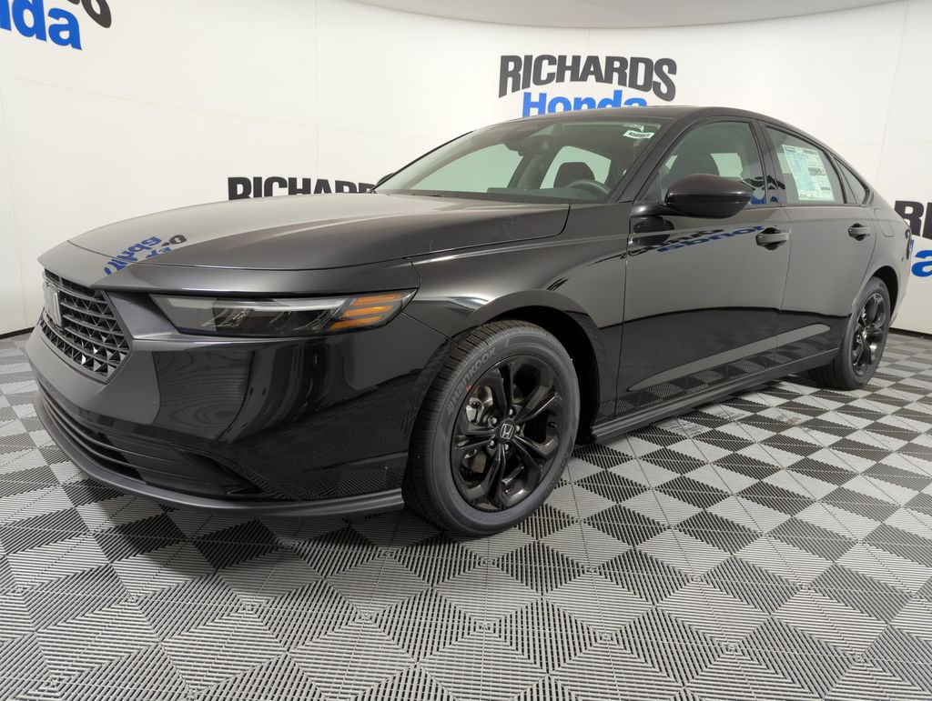 2025 Honda Accord SE's photo