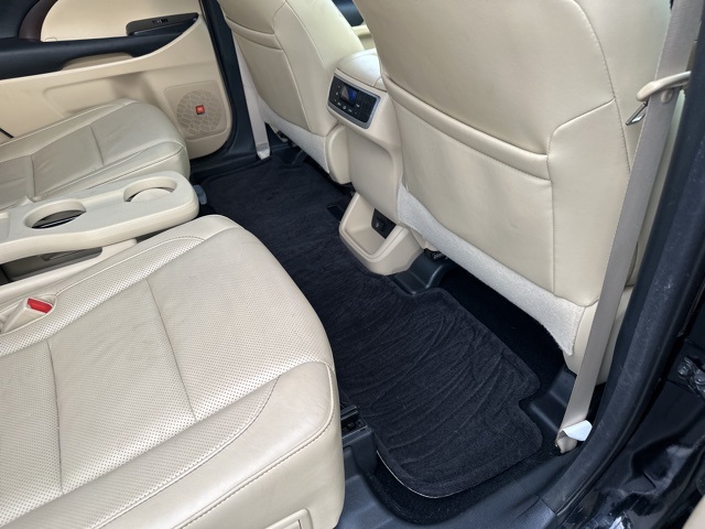 2015 Toyota Highlander Limited photo 36