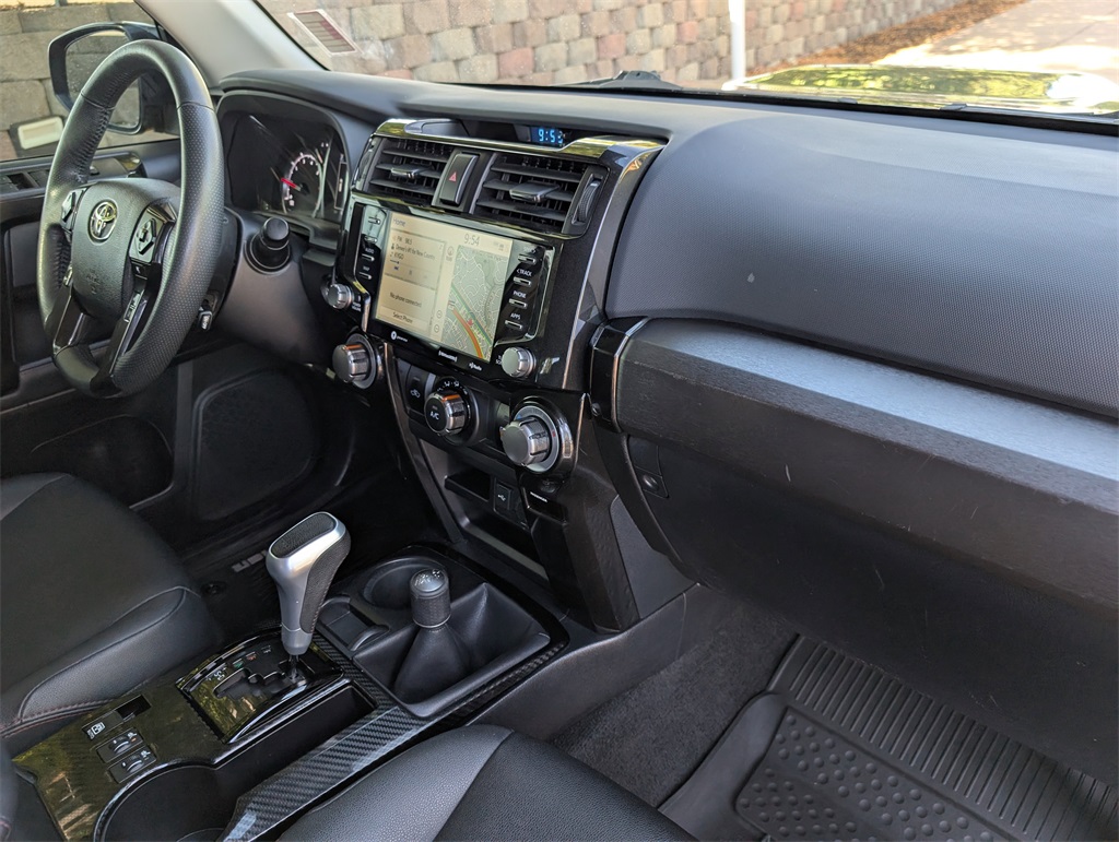 2020 Toyota 4Runner TRD Off-Road photo 22