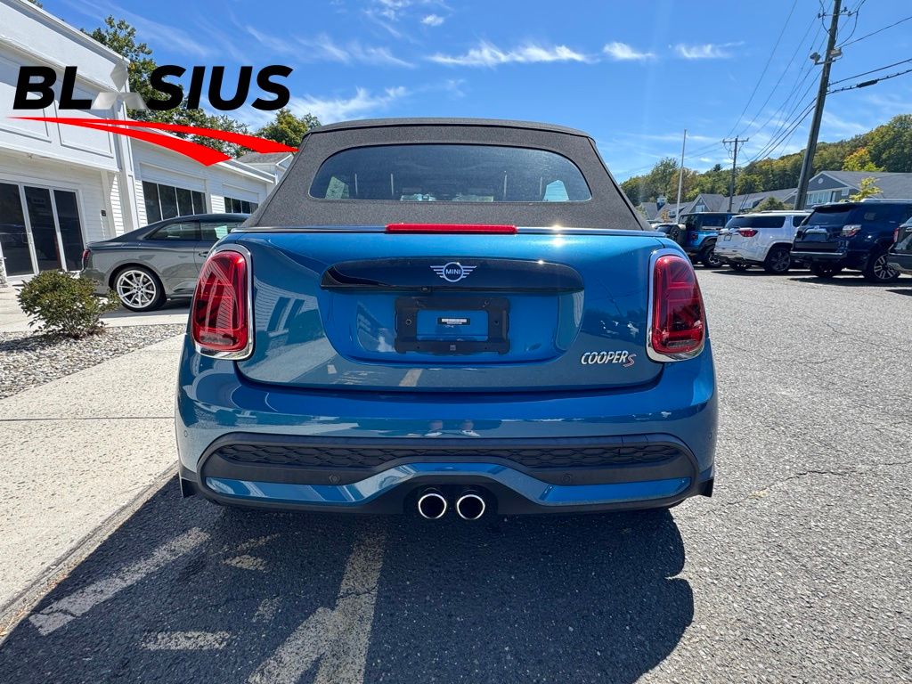 2023 Mini Cooper Convertible S photo 5
