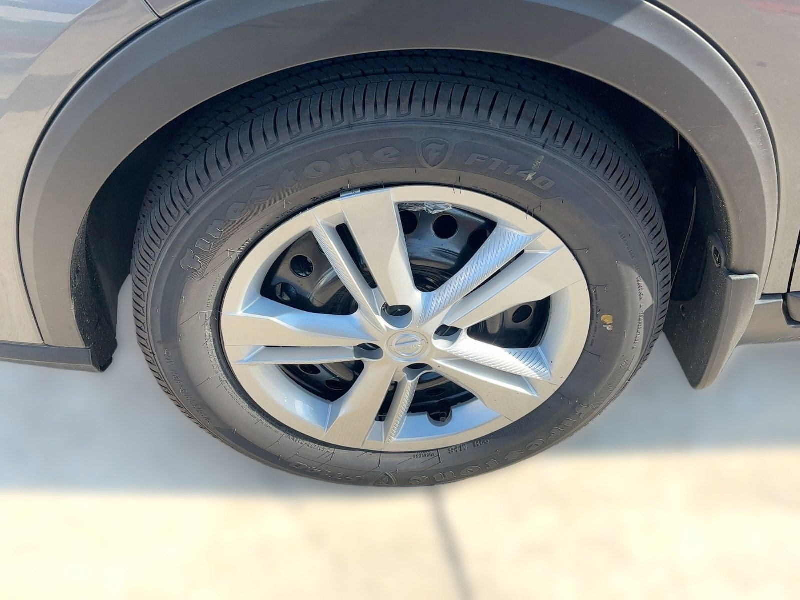 2025 Nissan Kicks Play S photo 12