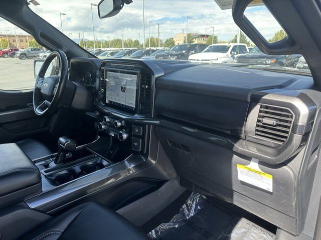 2023 Ford F-150 XLT photo 19