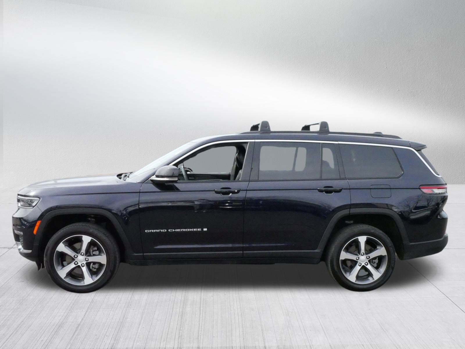 2024 Jeep Grand Cherokee Limited photo 4