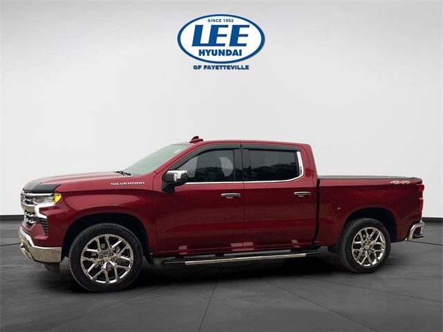 2023 Chevrolet Silverado 1500 LTZ photo 3