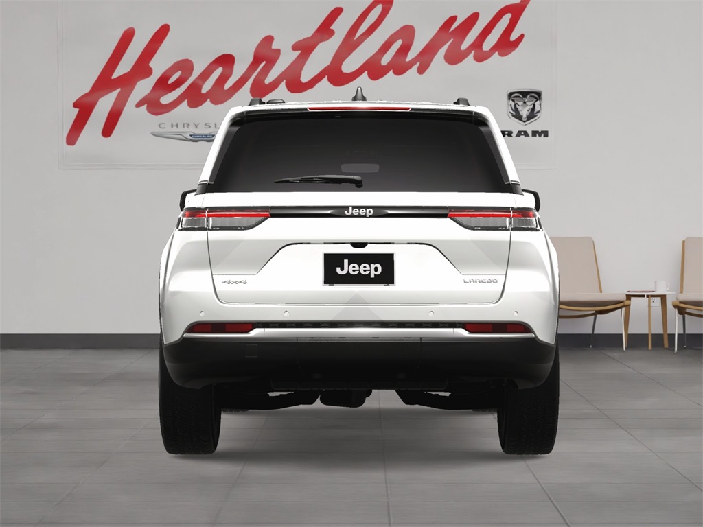 2025 Jeep Grand Cherokee Laredo Altitude photo 10
