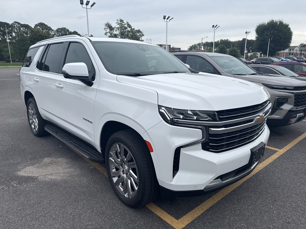 2022 Chevrolet Tahoe LT photo 4