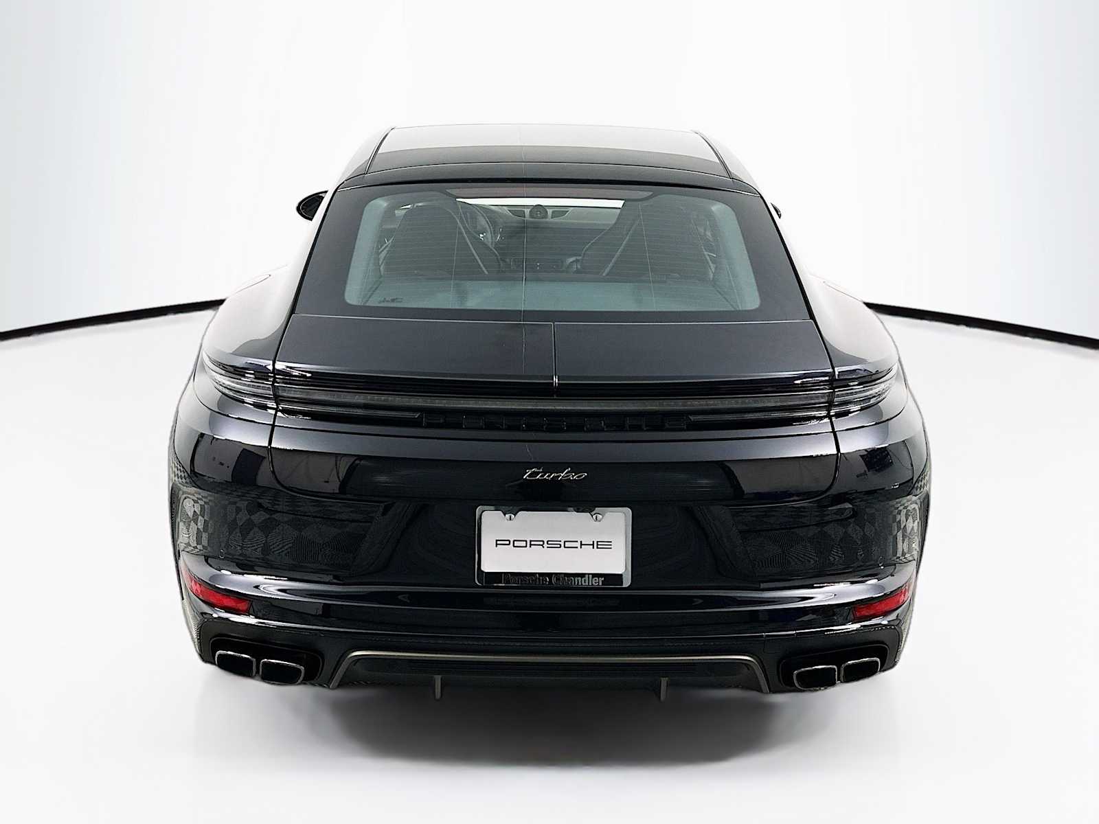 2025 Porsche Panamera Turbo E-Hybrid photo 10