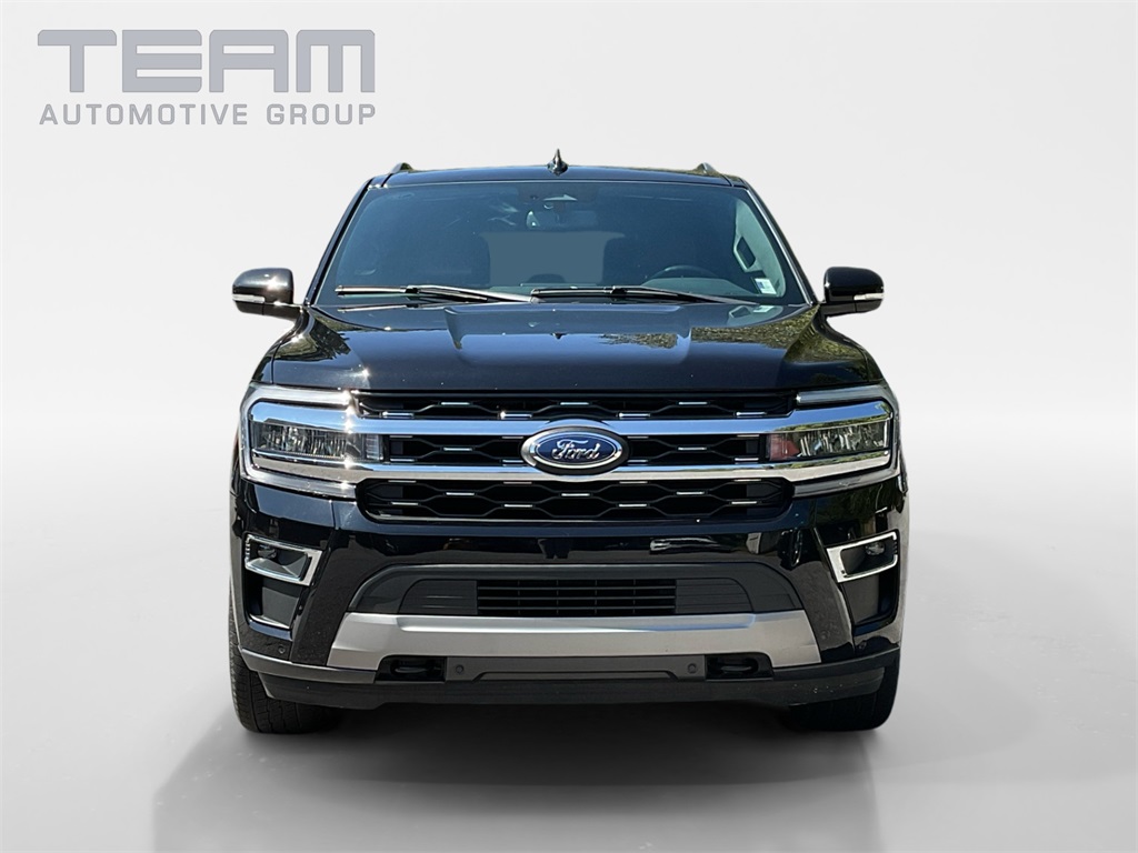 2023 Ford Expedition Limited photo 2