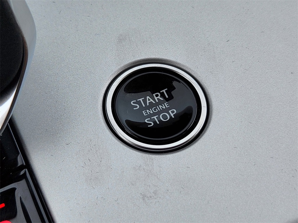 2025 Land Rover Range Rover Autobiography photo 12