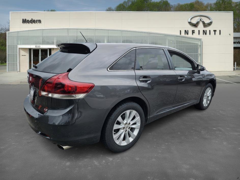 2013 Toyota Venza LE photo 4